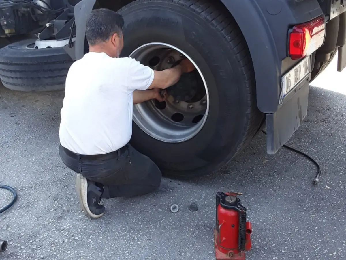 Başakşehir Oto Lastikçi